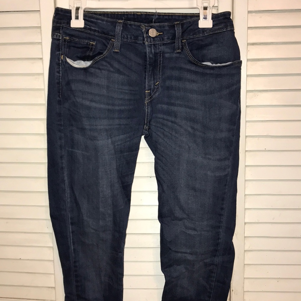 NWOT LEVIS straight jeans